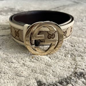 Gucci monogram leather belt size 34
